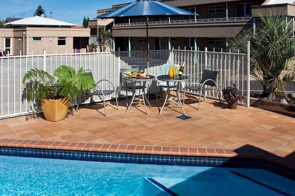 Baywatch Motor Inn Mount Maunganui Exterior photo
