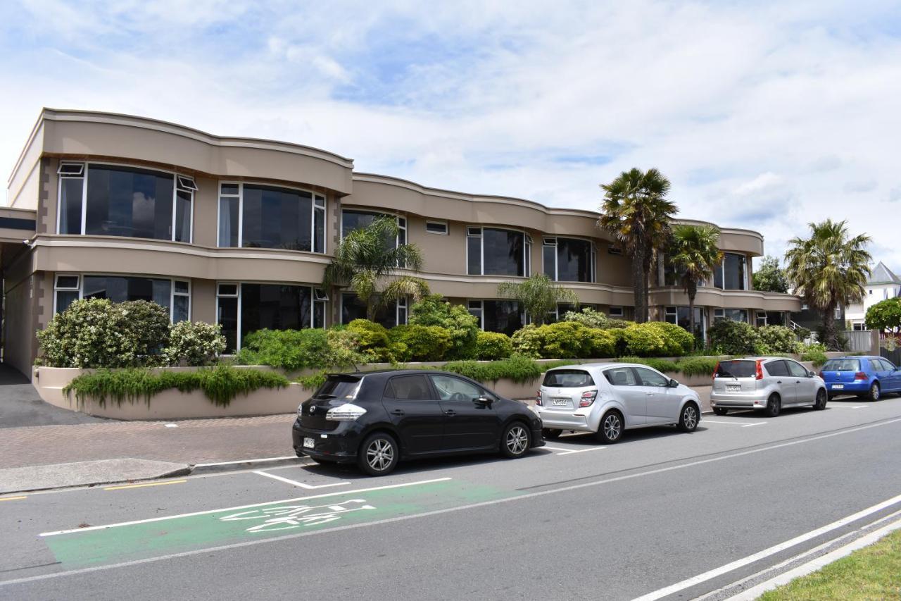Baywatch Motor Inn Mount Maunganui Exterior photo